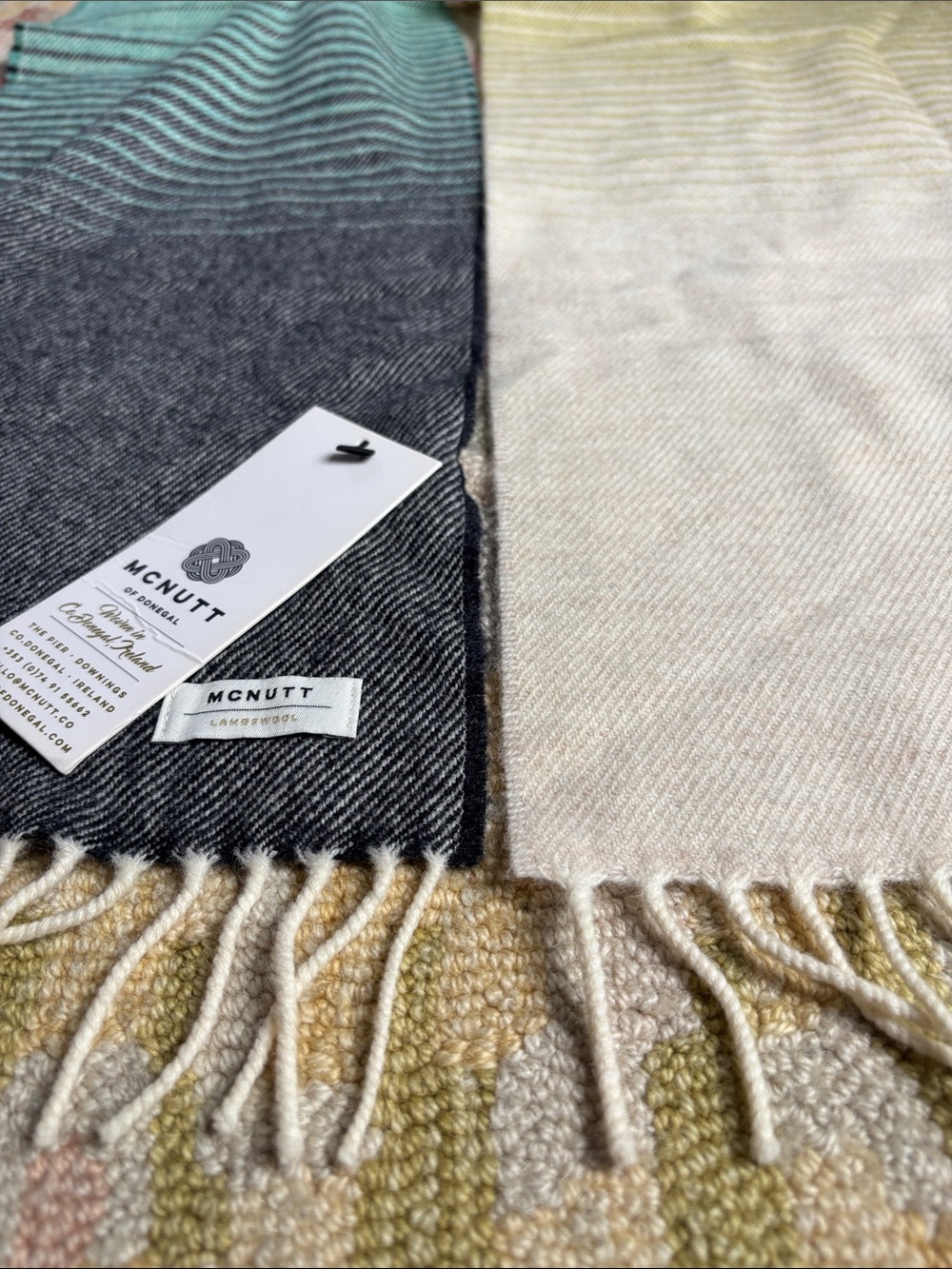 McNutt of Donegal Jasmine Ombré Merino Lambswool Scarf woven in Ireland NWT - Picture 13 of 15